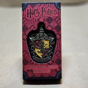 6 Piece Harry Potter Lot Cookbook, Stickers, Coin Purse, Bernies Beans & More